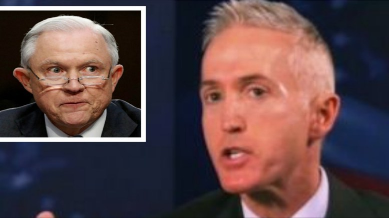 POTUS and Gowdy team up on recusal prospect. Image credit to US4Trump compilation with Screen Grab, Chicago Tribune.